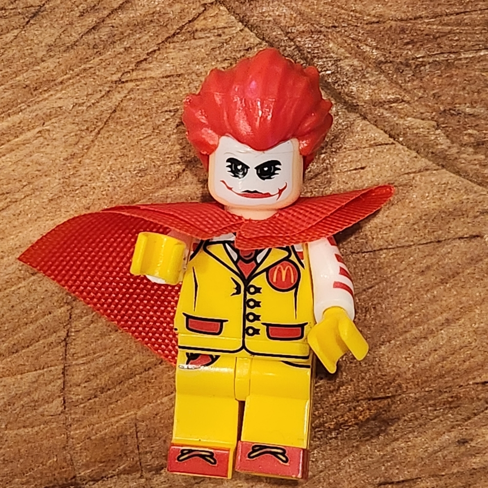 CUSTOM RONALD MCDONALD Minifigure McDonald's Horror 80s Compatible w/LEGOS toy